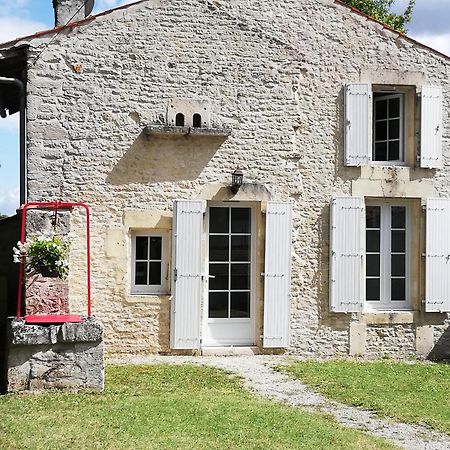 Matha La Petite Maison מראה חיצוני תמונה