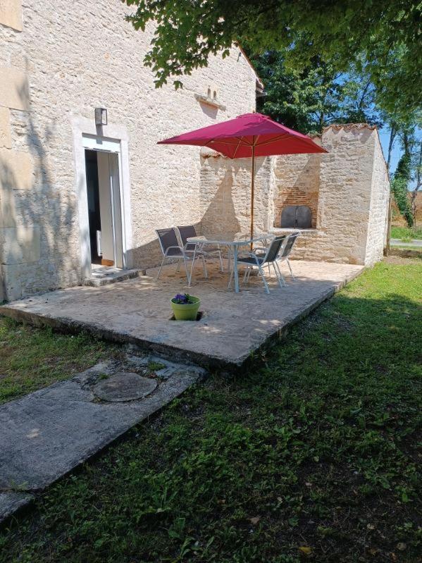 Matha La Petite Maison מראה חיצוני תמונה