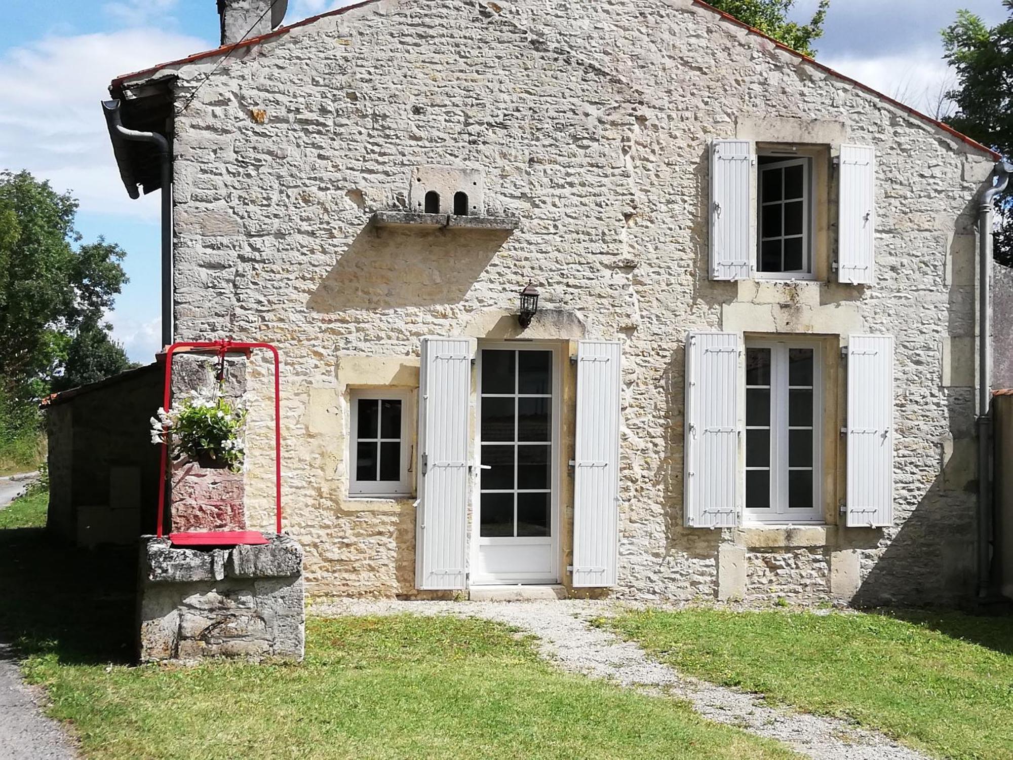 Matha La Petite Maison מראה חיצוני תמונה